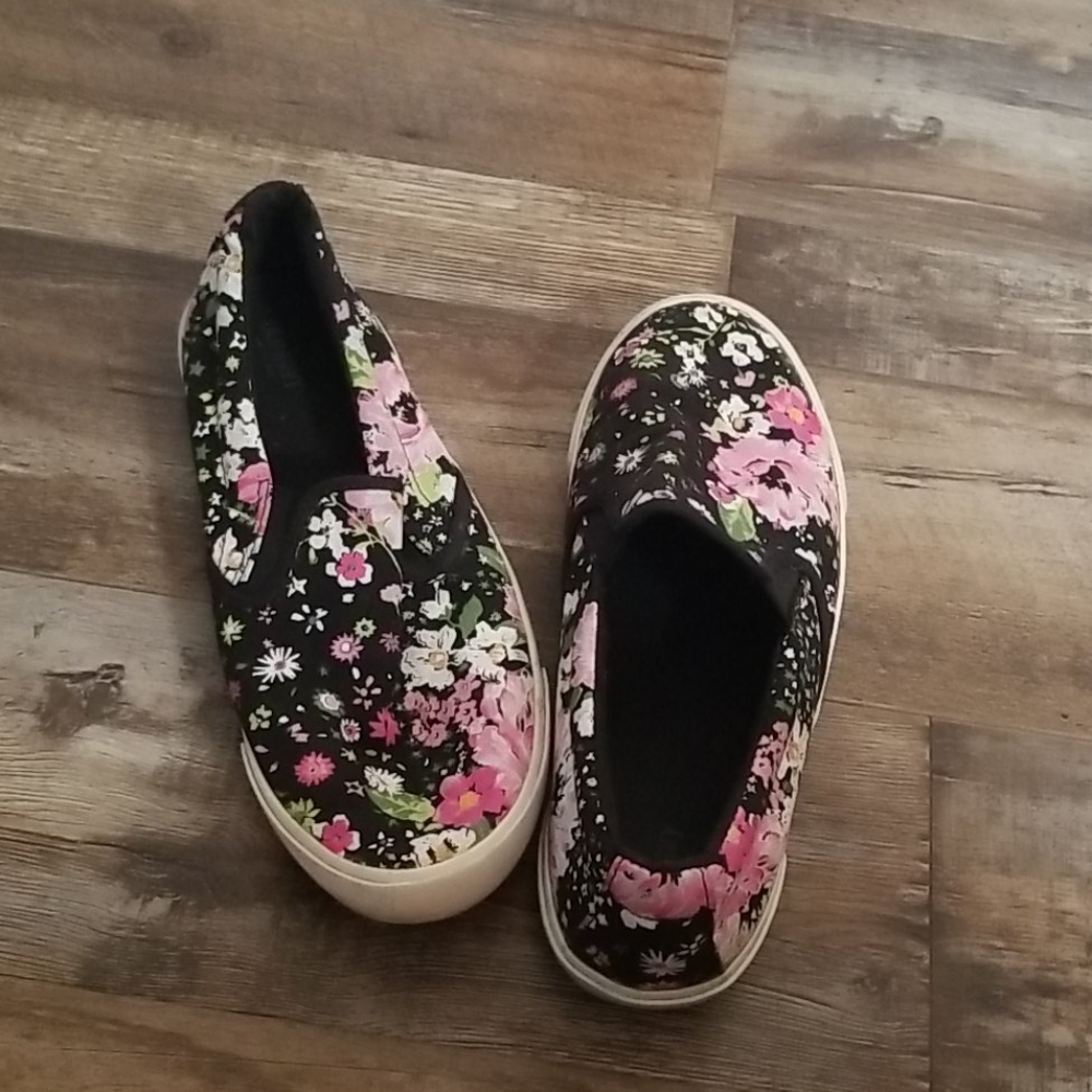 Flower Loafers
